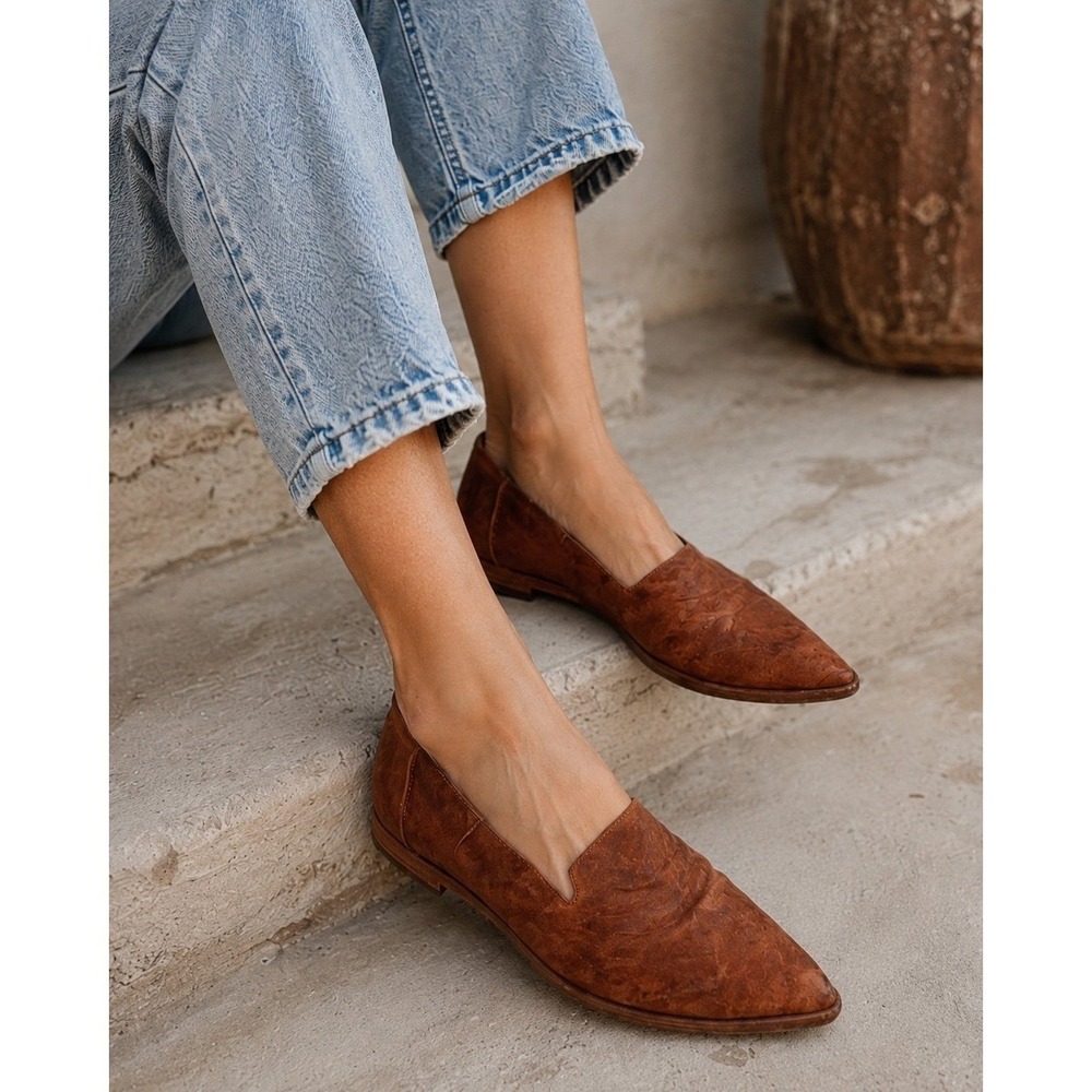Frye Cognac Leather Pointed Toe Slip On Flats Loafers Women's Size 7M